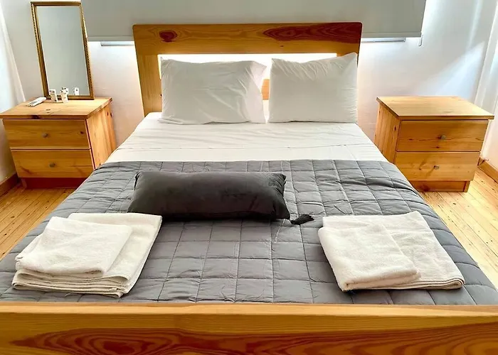 Demetra 1 Bdr Down Town Nicosia